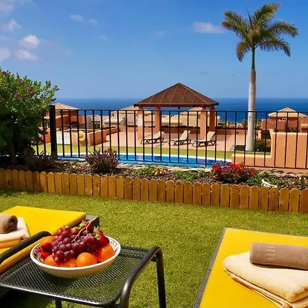 Mit Meerblick Und Pool Direkt Am Golfplatz Von Adeje Holiday home *